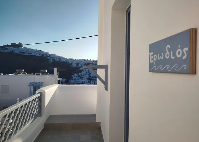 υδρία-κατοικίες Hydria-houses *