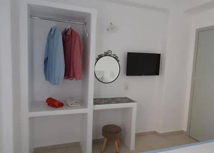 υδρία-κατοικίες Hydria-houses