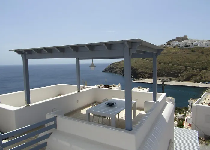 υδρία-κατοικίες Hydria-houses * Pera Gyalos