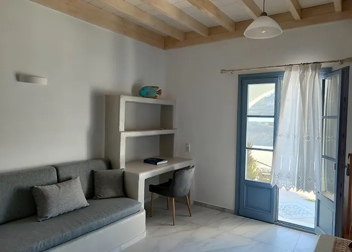 υδρία-κατοικίες Hydria-houses * Pera Gyalos