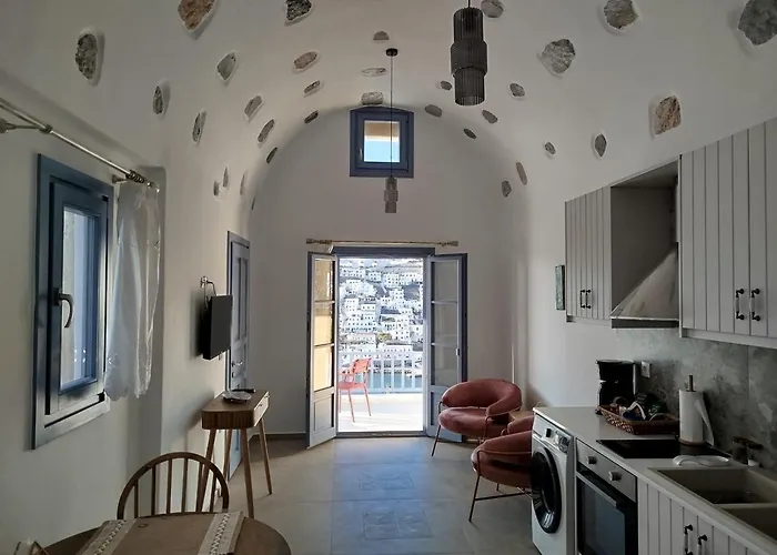 υδρία-κατοικίες Hydria-houses 度假居 *