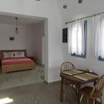 υδρία-κατοικίες Hydria-houses * Pera Gyalos