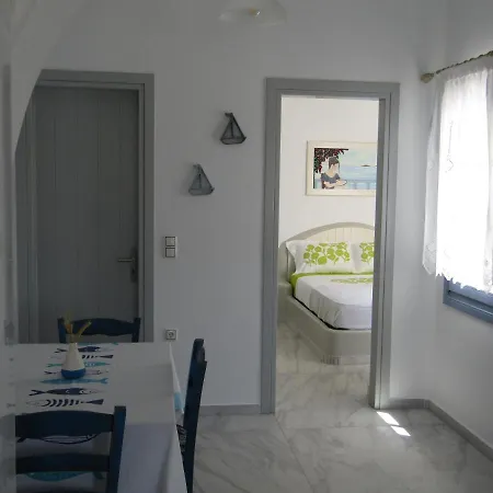 Vakantiehuis υδρία-κατοικίες Hydria-houses Pera Gyalos