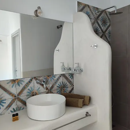 υδρία-κατοικίες Hydria-houses Σπίτι διακοπών Πέρα Γυαλός