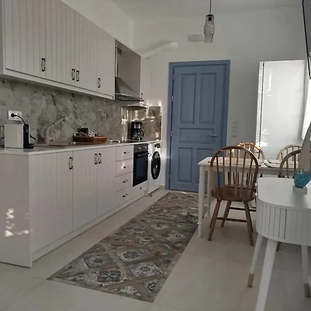 υδρία-κατοικίες Hydria-houses Holiday home *