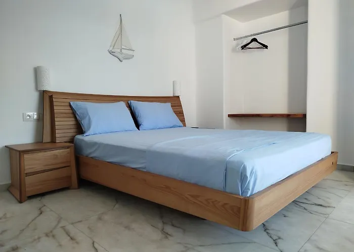 υδρία-κατοικίες Hydria-houses *