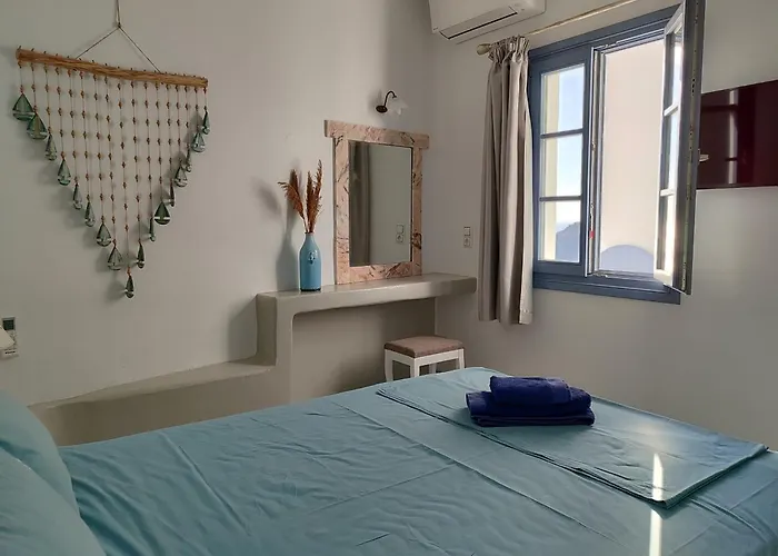 υδρία-κατοικίες Hydria-houses *