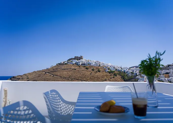 υδρία-κατοικίες Hydria-houses *