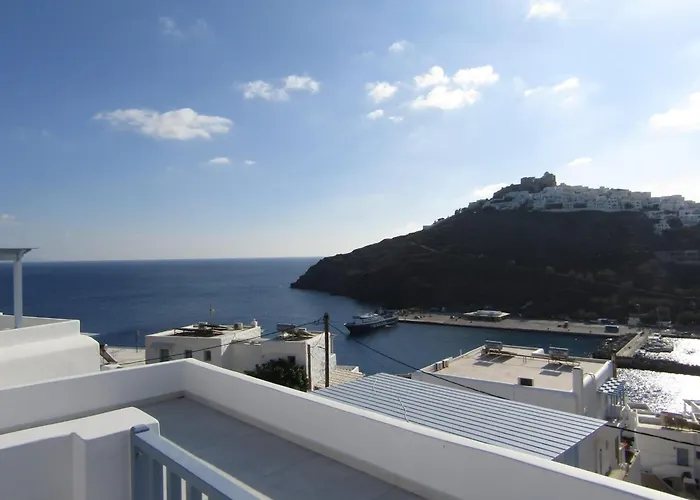 بيت للعطل υδρία-κατοικίες Hydria-houses Pera Gyalos